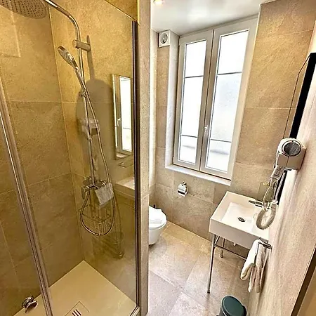 Hotell Zora