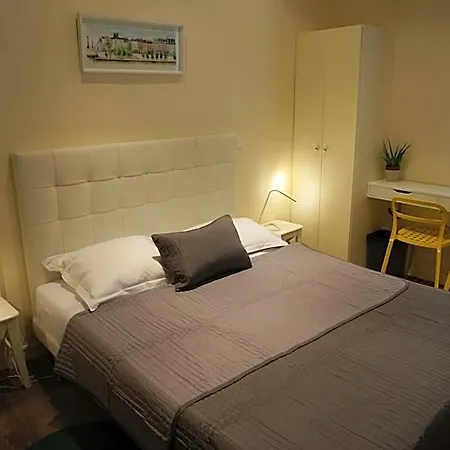 Zora Hotell *